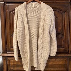 Wishlist cable knit cream sweater